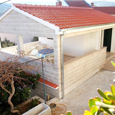 Apartments Nakir Slatine Εξωτερικό φωτογραφία