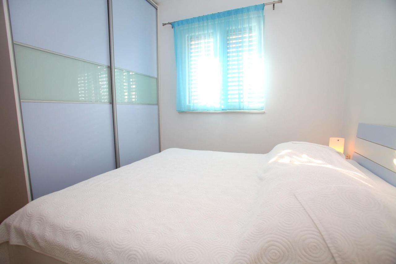 Apartments Nakir Slatine Δωμάτιο φωτογραφία