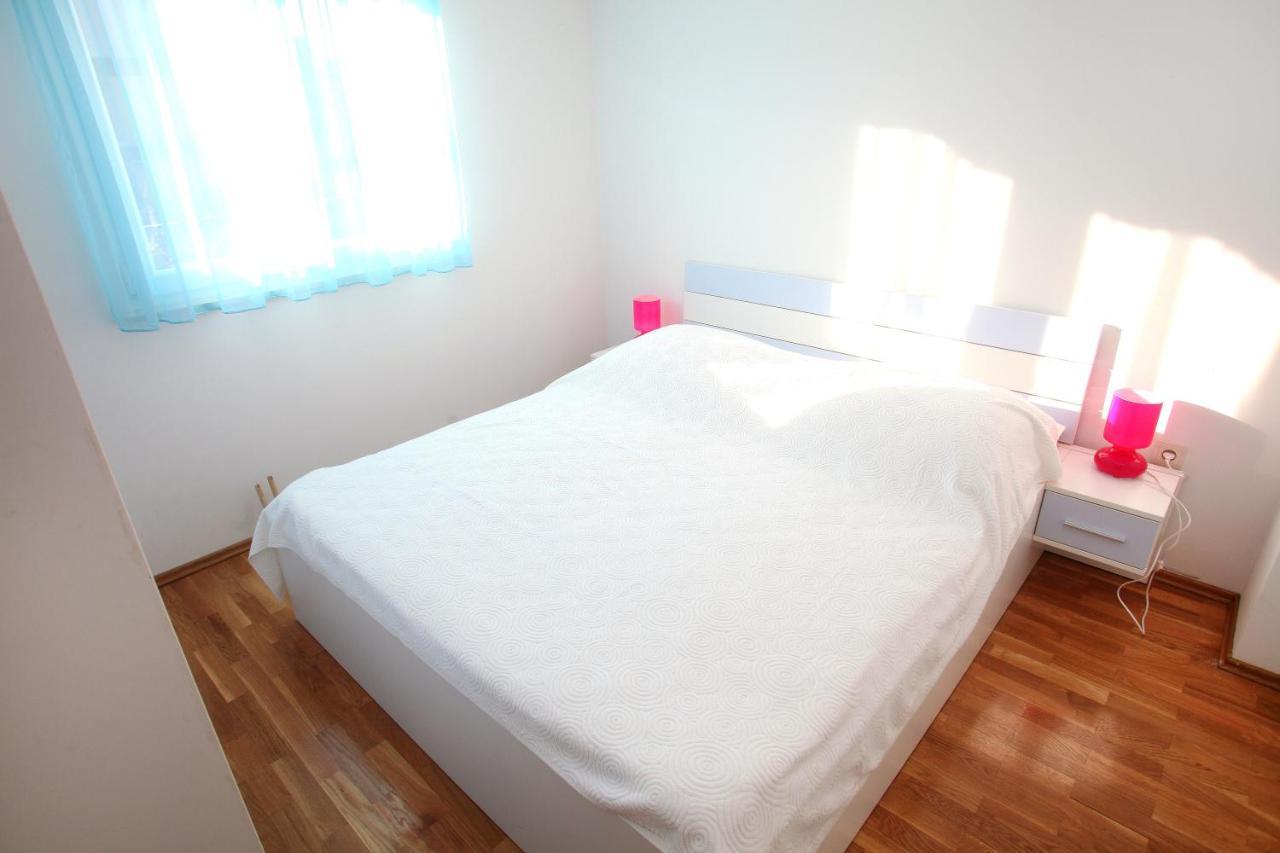 Apartments Nakir Slatine Δωμάτιο φωτογραφία